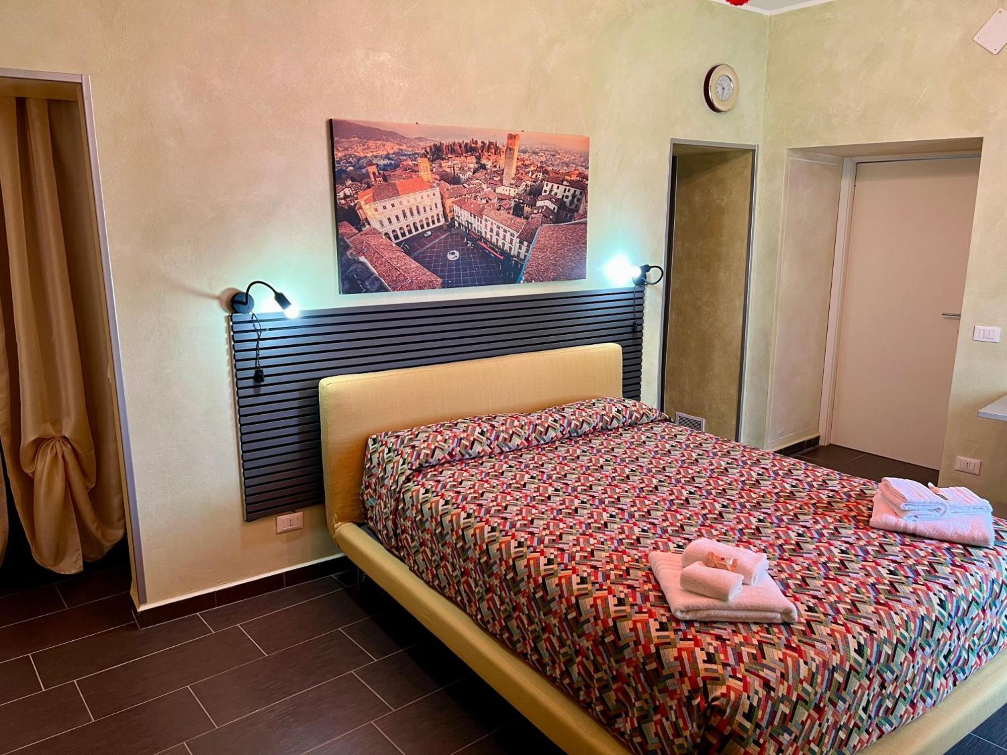 Dimora Del Riccio Hotell Bergamo Exteriör bild